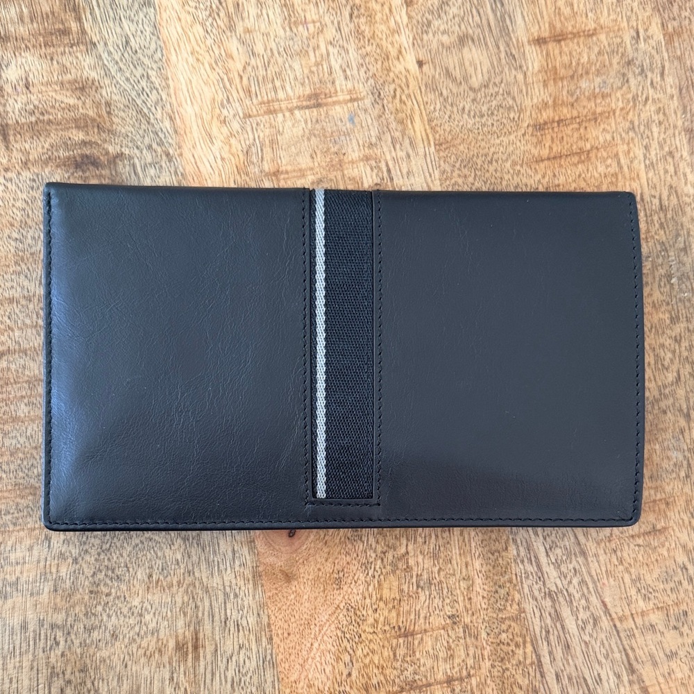 Hugo Boss Women’s Signature Stripe Long Wallet